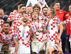 多特蒙德队惨败！主帅赛后直言球队需彻底反思，技术拥有.的简单介绍多米体育全站官网