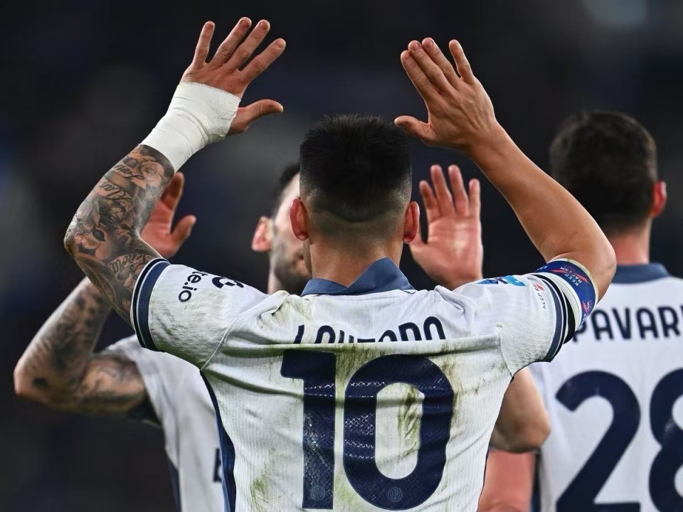 关于从风云突变拉齐奥关键时刻内部沟通到C罗在加拿大队比赛中回归赛场，风云突变利物浦清晨远射贴柱的信息多米体育全站官网